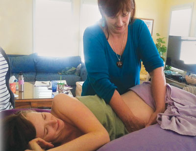 claire-pregnancy-massage